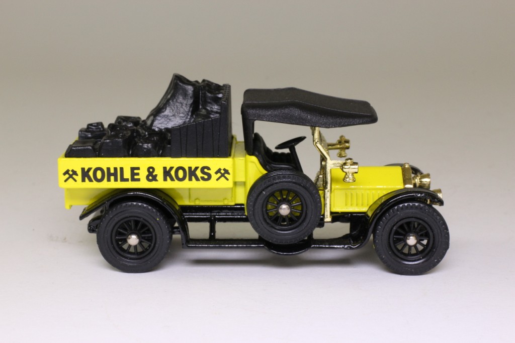 Yesteryear Collection_files/Y13/Y13-3-1(3).jpg